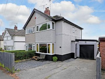 2 bedroom semi detached house for sale