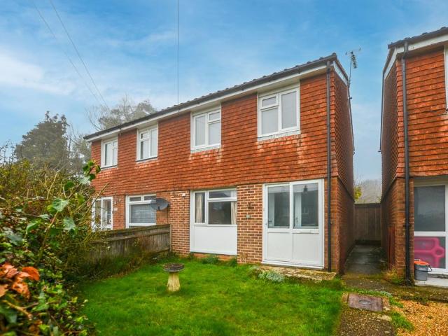 2 bedroom semi detached house for sale