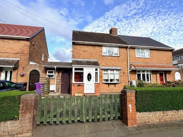 2 bedroom semi detached house for sale
