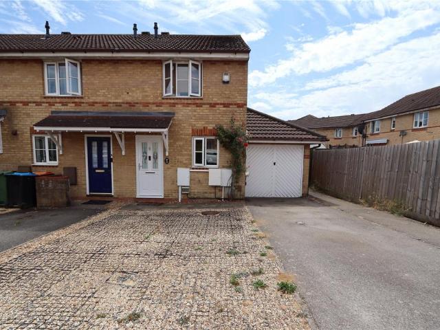 2 bedroom semi detached house for sale