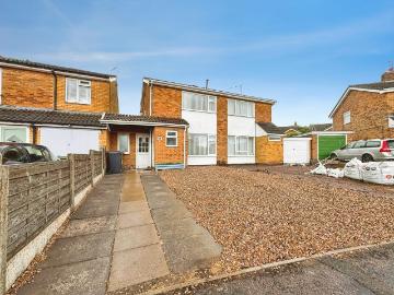 2 bedroom semi detached house for sale