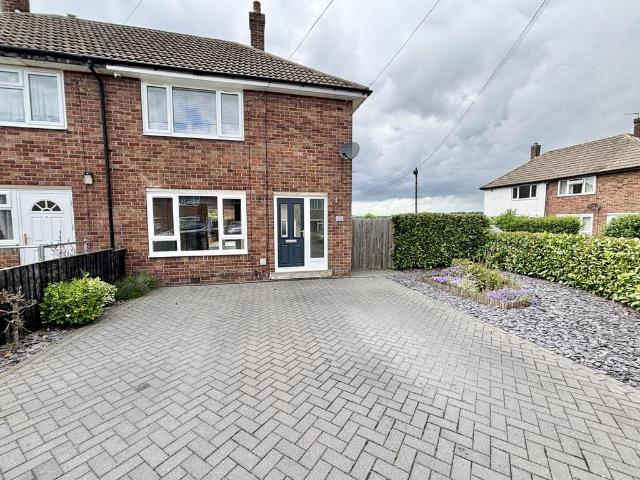 2 bedroom semi detached house for sale
