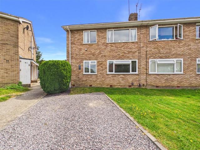 2 bedroom maisonette for sale