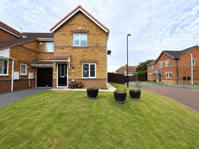 2 bedroom semi detached house for sale