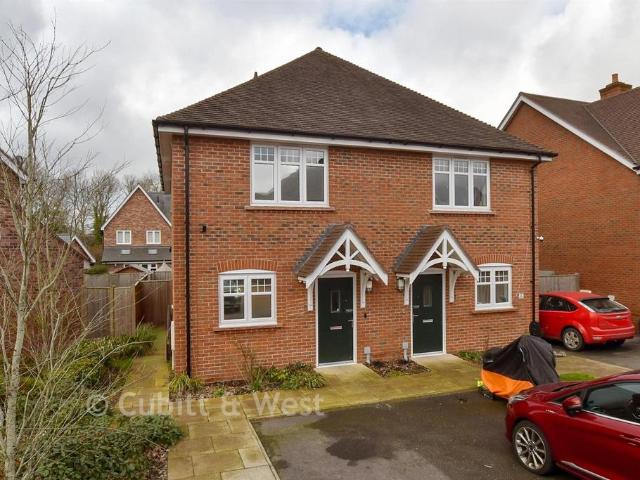 2 bedroom semi detached house for sale