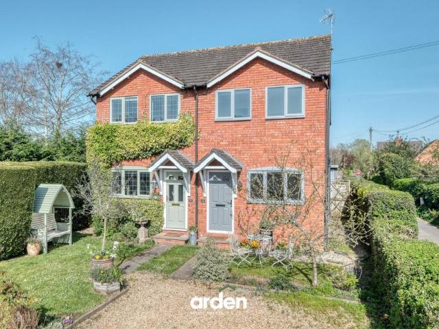 2 bedroom semi detached house for sale