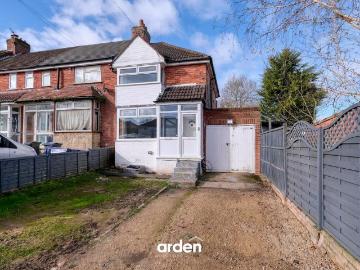 2 bedroom semi detached house for sale