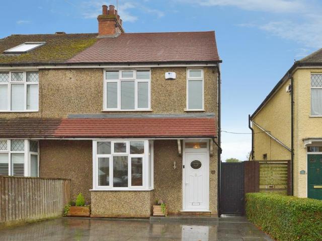 2 bedroom semi detached house for sale