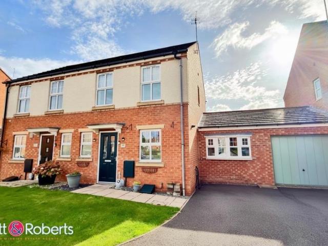 2 bedroom semi detached house for sale