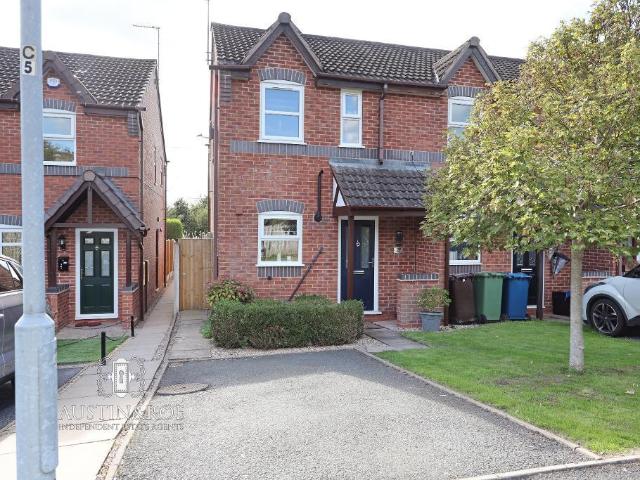 2 bedroom semi detached house for sale