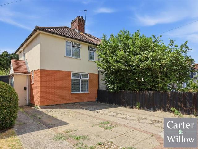 2 bedroom semi detached house for sale