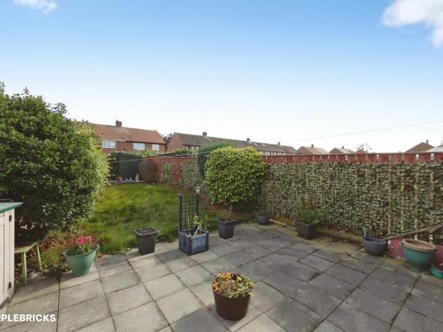 2 bedroom semi detached house for sale