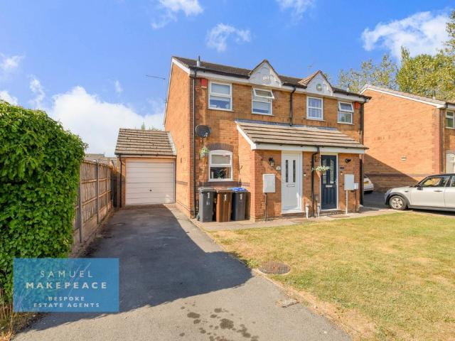 2 bedroom semi detached house for sale