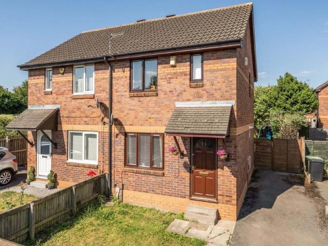 2 bedroom semi detached house for sale