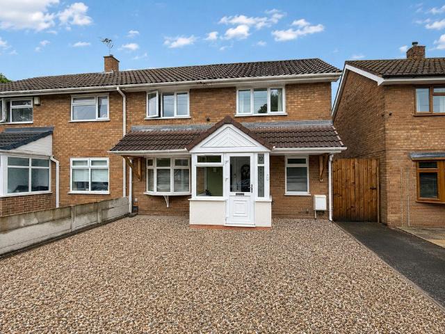 2 bedroom semi detached house for sale