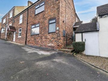 2 bedroom cottage for sale