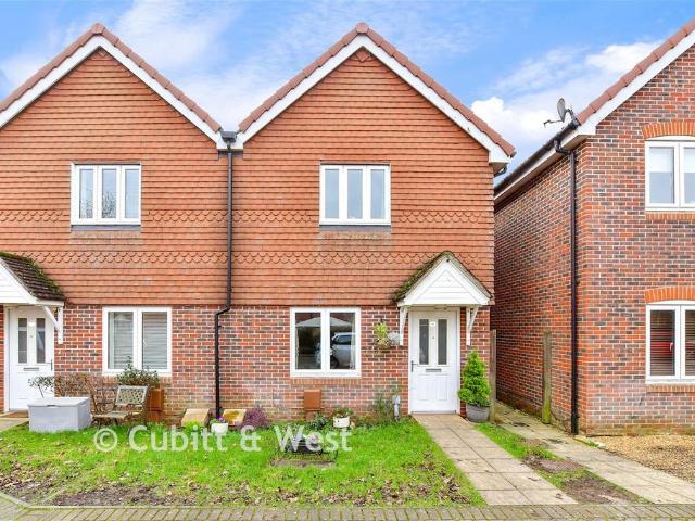 2 bedroom semi detached house for sale