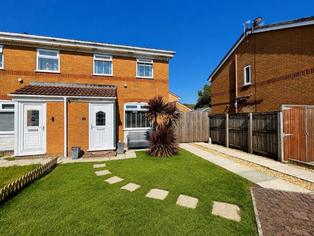 2 bedroom semi detached house for sale