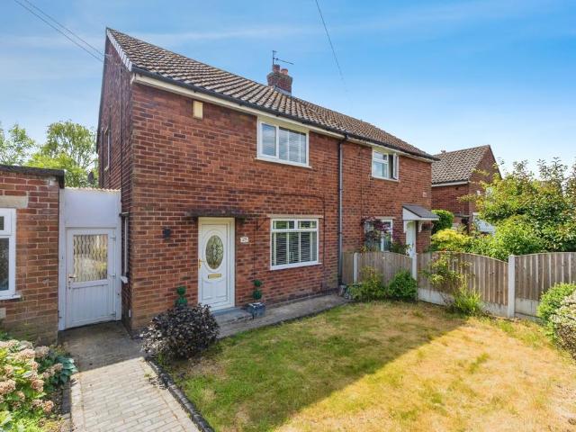2 bedroom semi detached house for sale