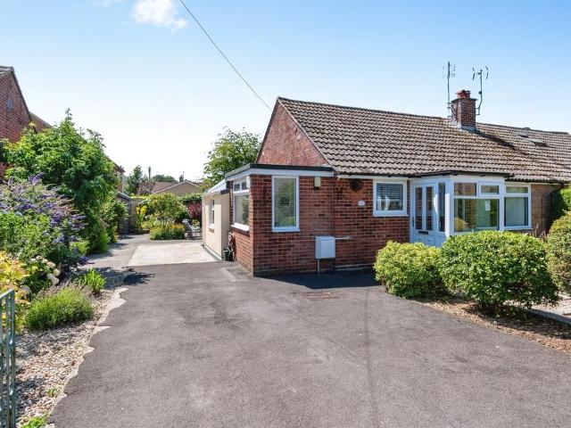 2 bedroom semi detached house for sale