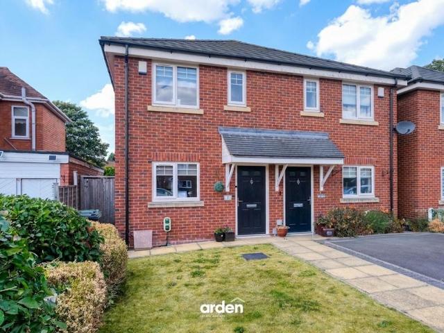 2 bedroom semi detached house for sale