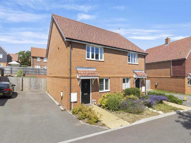 2 bedroom semi detached house for sale