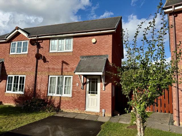 2 bedroom semi detached house for sale