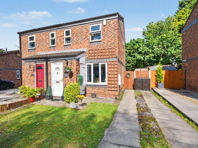 2 bedroom semi detached house for sale