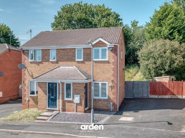 2 bedroom semi detached house for sale
