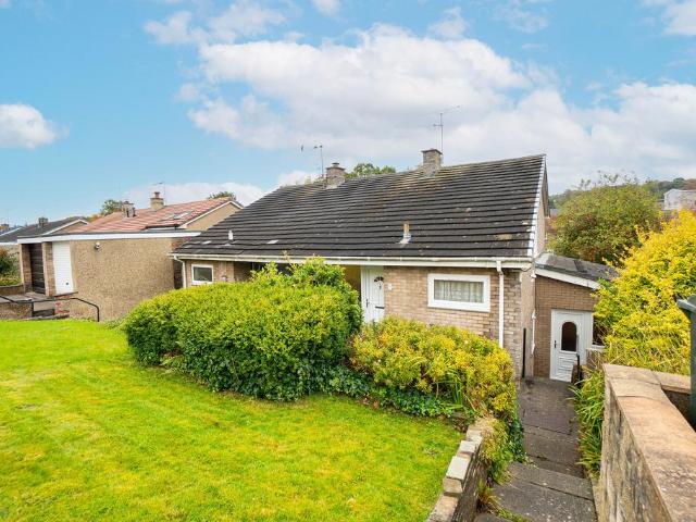 2 bedroom semi detached house for sale