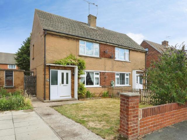 2 bedroom semi detached house for sale