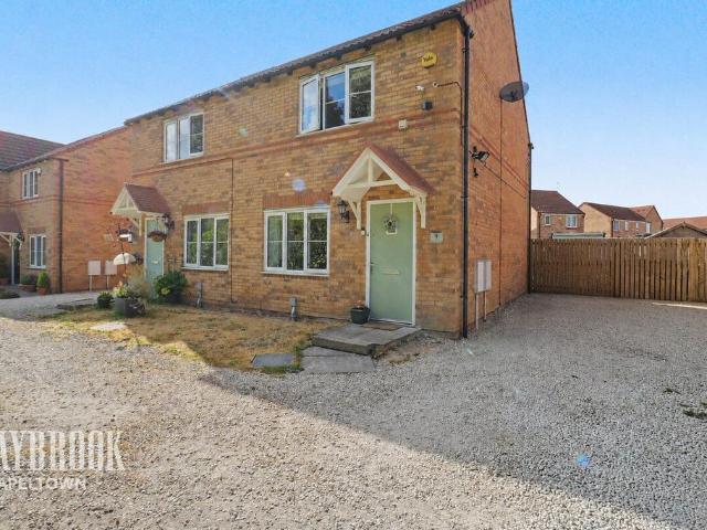 2 bedroom semi detached house for sale