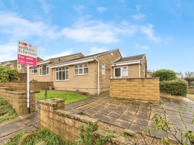 2 bedroom semi detached bungalow for sale