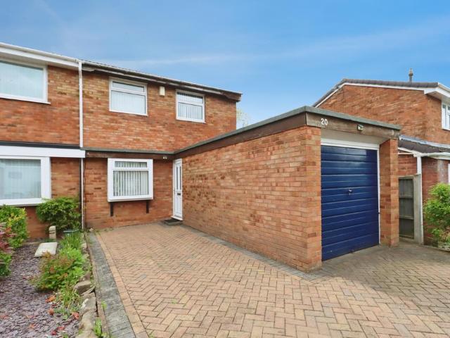 2 bedroom semi detached house for sale