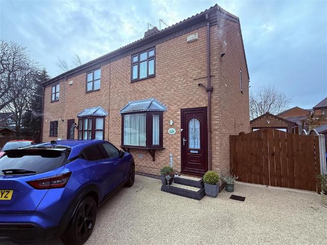 2 bedroom semi detached house for sale