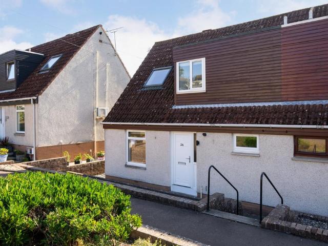 2 bedroom semi detached house for sale