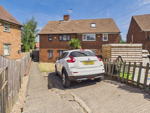 2 bedroom semi detached house for sale