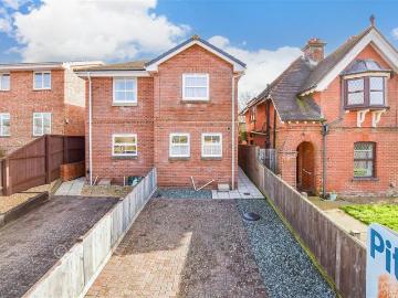 2 bedroom semi detached house for sale