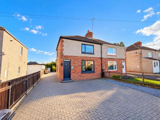 2 bedroom semi detached house for sale