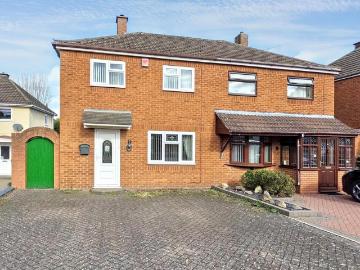 2 bedroom semi detached house for sale