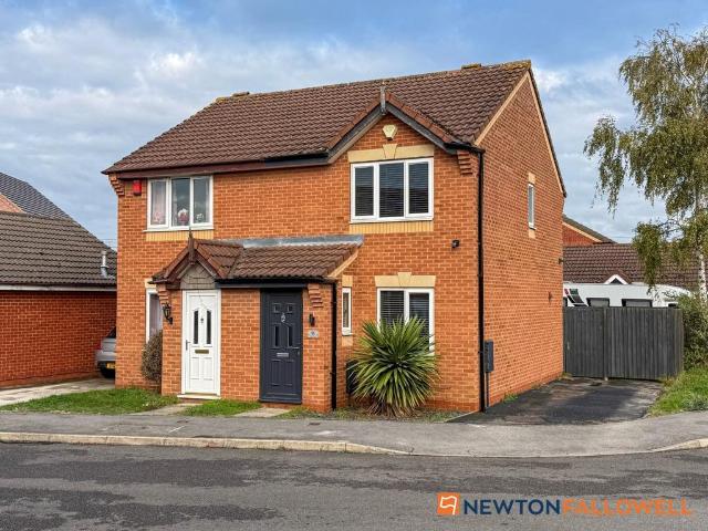2 bedroom semi detached house for sale