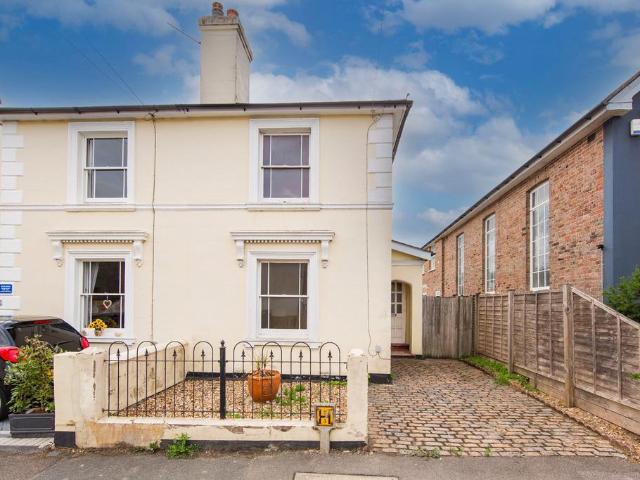 2 bedroom semi detached house for sale