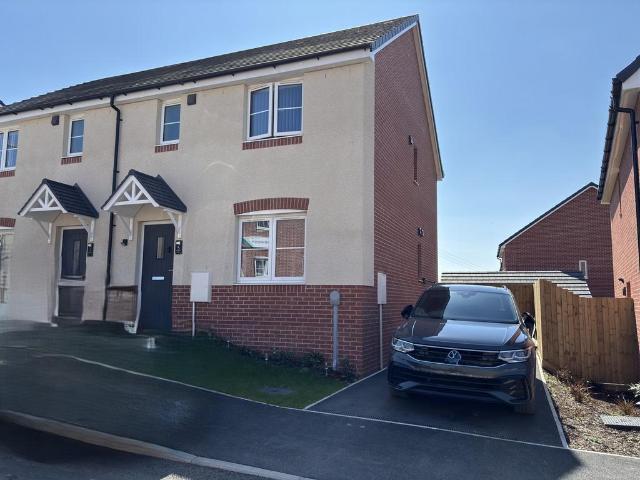 2 bedroom semi detached house for sale