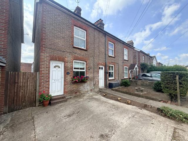 2 bedroom semi detached house for sale