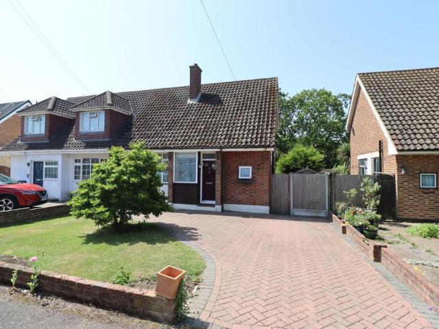 2 bedroom semi detached house for sale