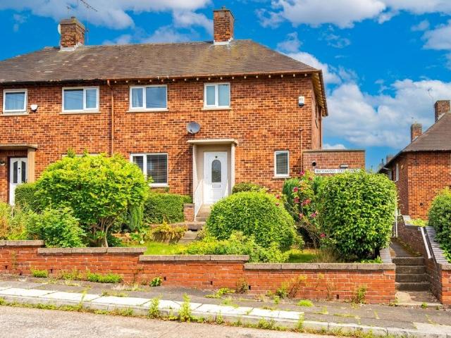 2 bedroom semi detached house for sale