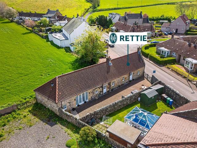 2 bedroom house for sale