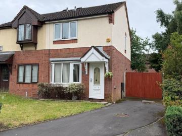 2 bedroom semi detached house for sale