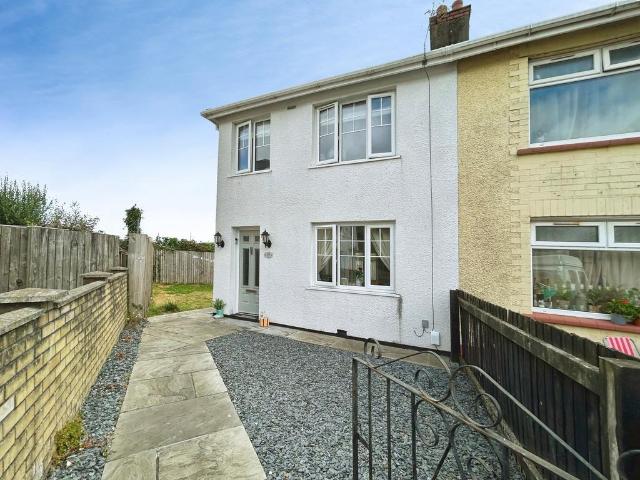 2 bedroom semi detached house for sale