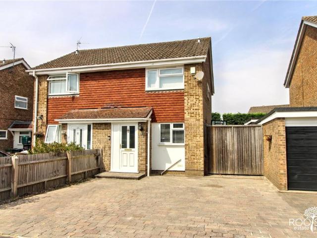 2 bedroom semi detached house for sale